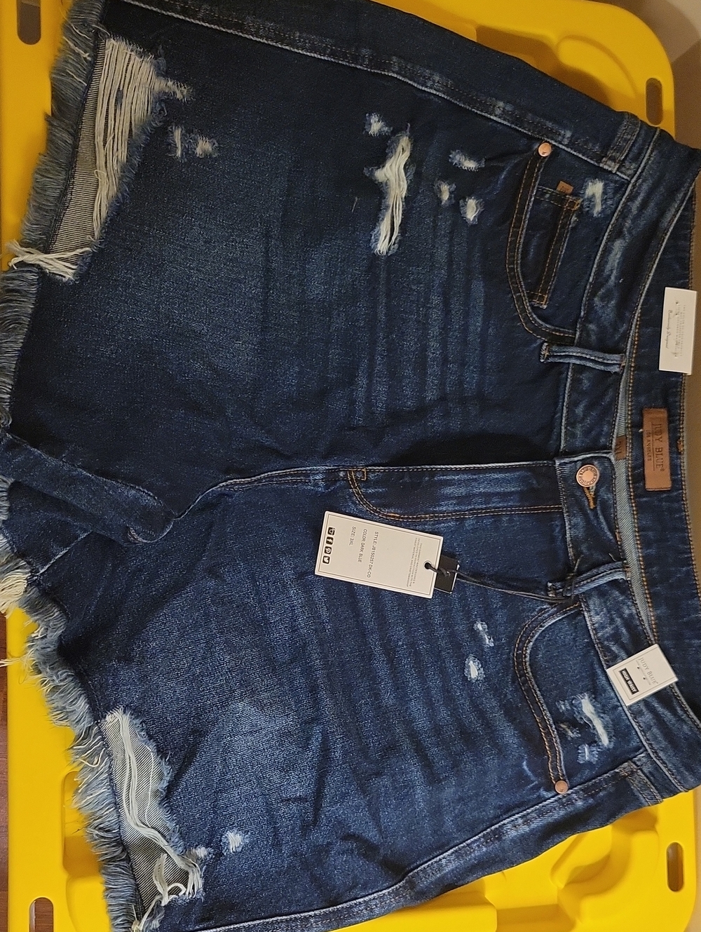 #63 Judy Blue Dark Blue Distressed Frayed Denim Shorts